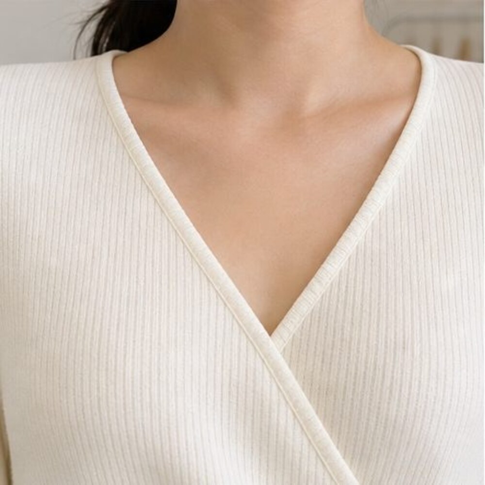Ivory Puff Sleeve Top - Picture 4 of 6